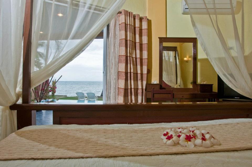 Crystal Paradise Resort Spa & Winery Narra Екстер'єр фото